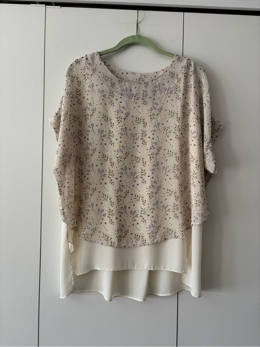 Pinkyotto NY layered top